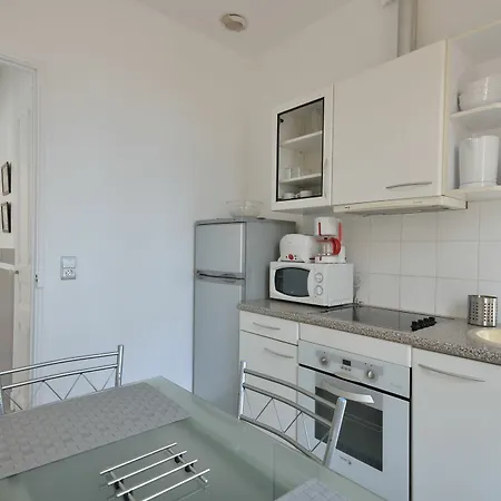 Du Suquet Apartment
